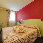 Astoria Hotel