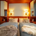 Ξενοδοχείο Astoria 3*