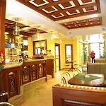 Astoria 3*